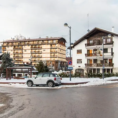 Apartment Sulla Piazzetta *